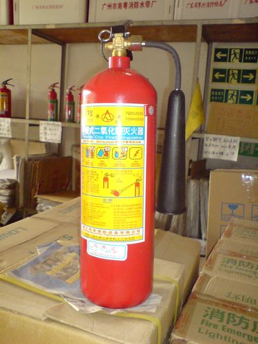 消防器材与劳保用品中无线电对讲机的关键作用与应用指南